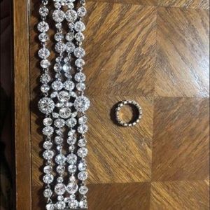 Given-chy set bracelet and ring